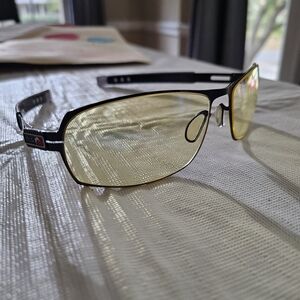 Gunnar Phantom Glass Onyx From 2011-2012 | Color AMBER